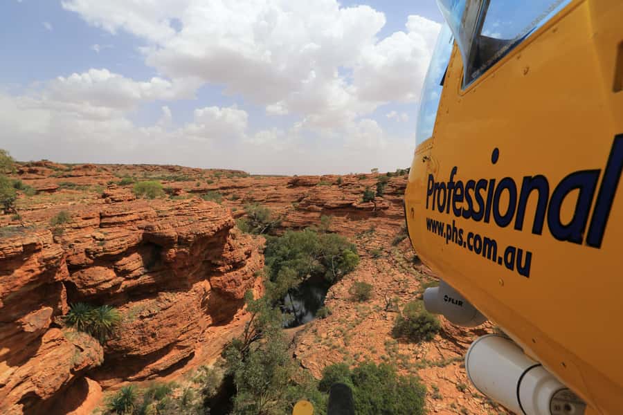 Kings Canyon: Helicopter Flyover - The lift-off: a quick rush with no wasted time