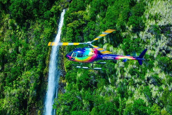 Kohala Coast Volcano Waterfalls-90 Min Heli Tour-Doors Off or On - Doors-off excitement versus doors-on comfort
