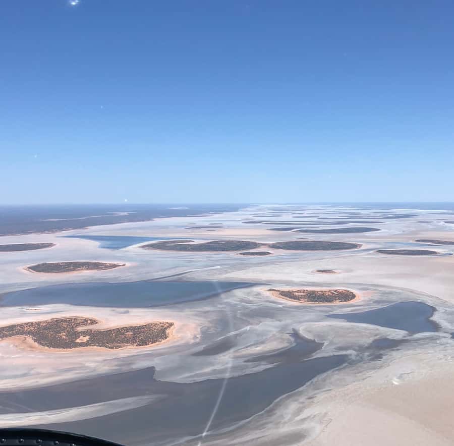Lake Amadeus, Uluru & Kata Tjuta Helicopter Tour - Why seeing the Red Centre from above matters