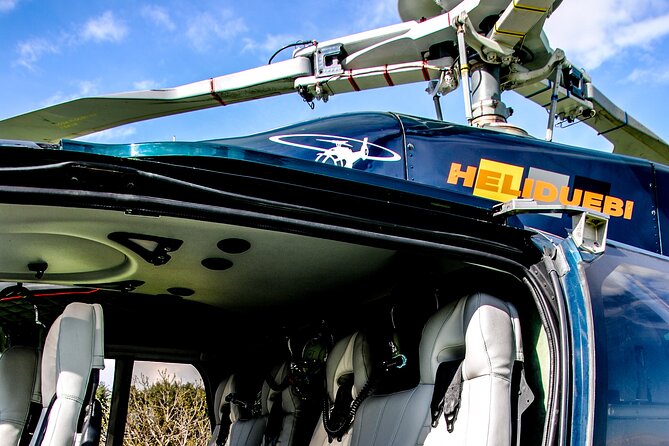 Lake Como Helicopter Tour with Stop for Lunch - Villas, Hotels, and the First Basin