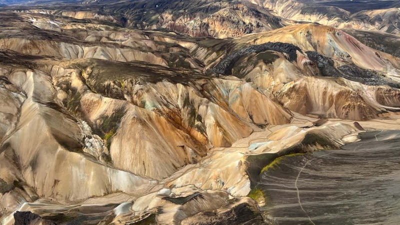 Landmannalaugar: Helicopter tour with 3 Landings - Why This Helicopter Route Makes Sense