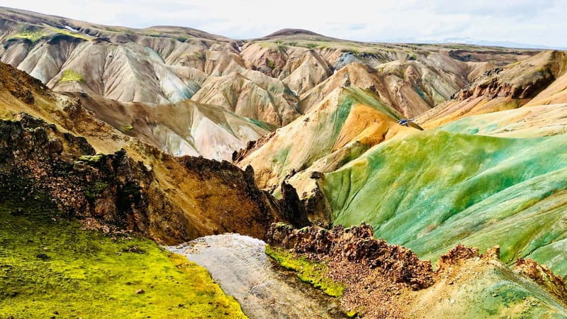 Landmannalaugar: Helicopter tour with 3 Landings - Þingvellir and the Birth of Iceland’s Parliament