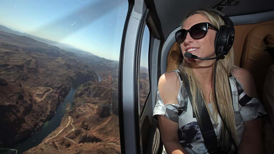 Las Vegas: Daytime Hoover Dam & Las Vegas Strip Heli Flight - The Return Toward the Las Vegas Strip