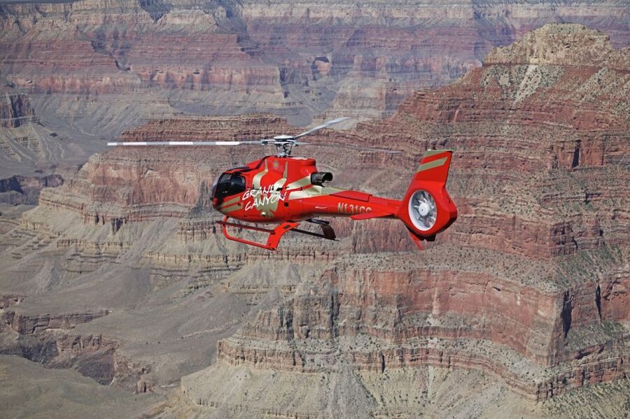 Las Vegas: Grand Canyon Helicopter Air Tour with Vegas Strip - Flying past Hoover Dam and Lake Mead