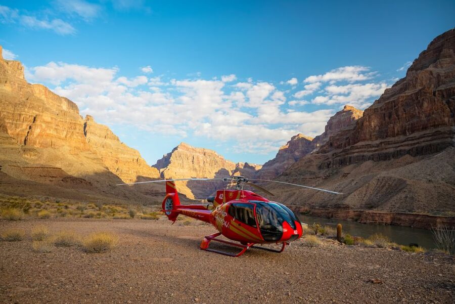 Las Vegas: Grand Canyon Helicopter Landing Tour - Why this helicopter tour is different from a rim visit