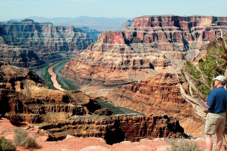 Las Vegas: Grand Canyon Tour & Helicopter Landing Experience - Guano Point and the wider canyon view