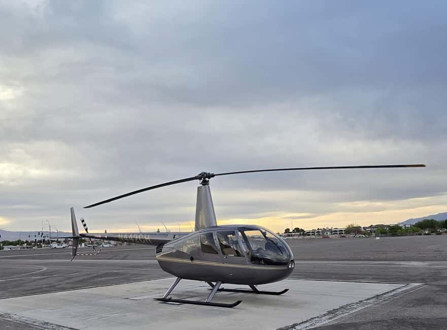 Las Vegas: Helicopter Tour of the Strip with Window Seats - The south Strip: Luxor, Mandalay Bay, and Allegiant Stadium