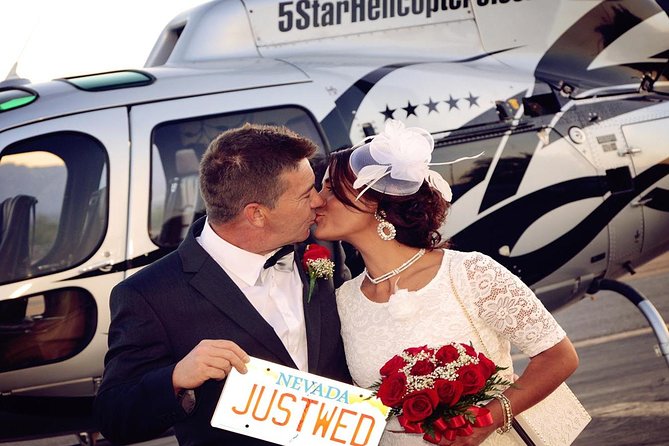 Las Vegas Night Flight Helicopter Wedding Ceremony - Why this Las Vegas ceremony feels different