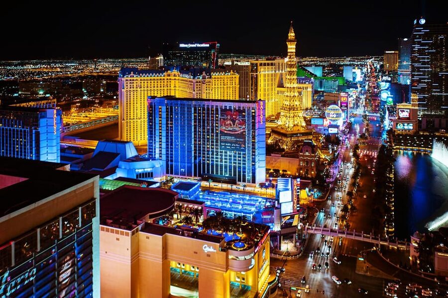 Las Vegas Night Strip Helicopter Wedding Ceremony Package - Optional services and what to arrange early