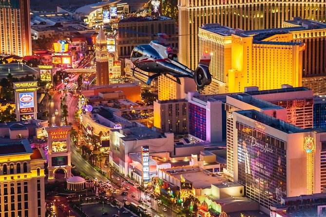 Las Vegas Strip Helicopter Night Flight - Why a night flight works so well in Las Vegas