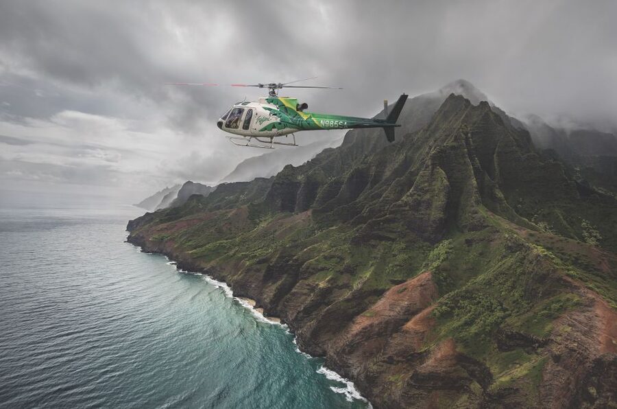 Lihue: Deluxe Waterfall Safari Helicopter Tour - Waterfalls in Waialeale Crater