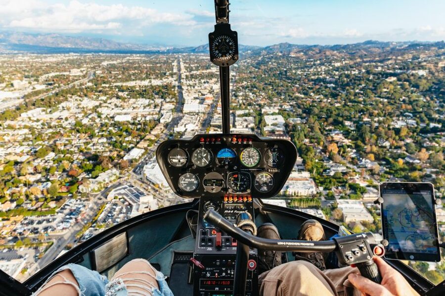 Los Angeles: Private 1-Hour Sightseeing Helicopter Tour - Santa Monica Pier, Venice, and the coast