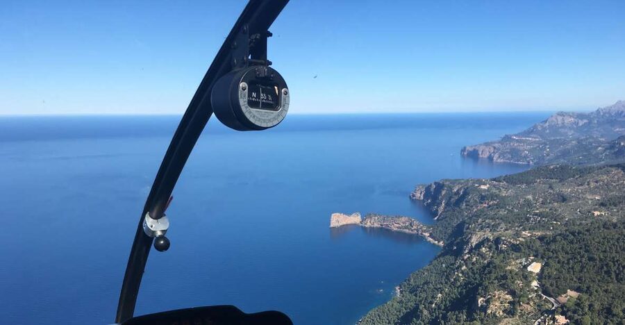 Mallorca: Scenic Helicopter Tour Experience - The Tramuntana route, with Valldemossa and Sóller