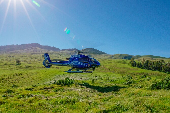 Maui & Molokai Spectacular with Exclusive Landing Helicopter Tour - Crossing to Molokai’s towering sea cliffs