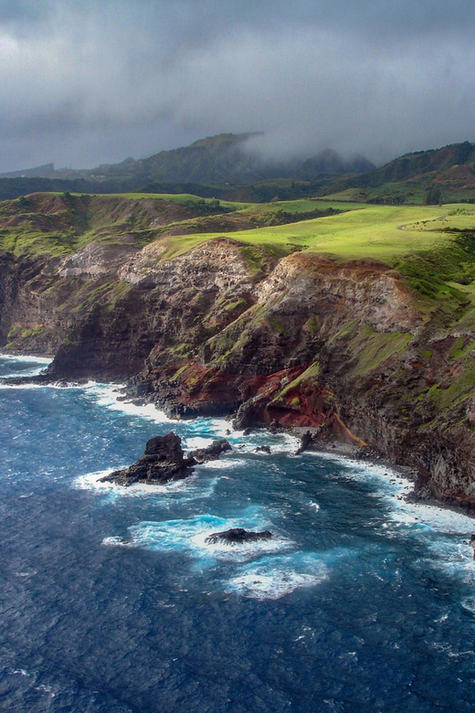 Maui: Waterfalls of West Maui and Molokai Helicopter Tour - Timing, check-in, and the small details