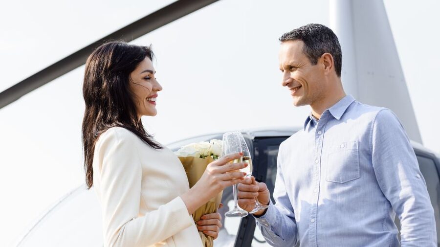 Miami: 30-Minute Private Helicopter Tour with Champagne - What to bring and what to leave behind