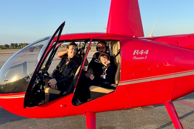 Miami Helicopter Tour: Best Sightseeing Adventure in Miami - Vizcaya, Tahiti Beach, and the shoreline
