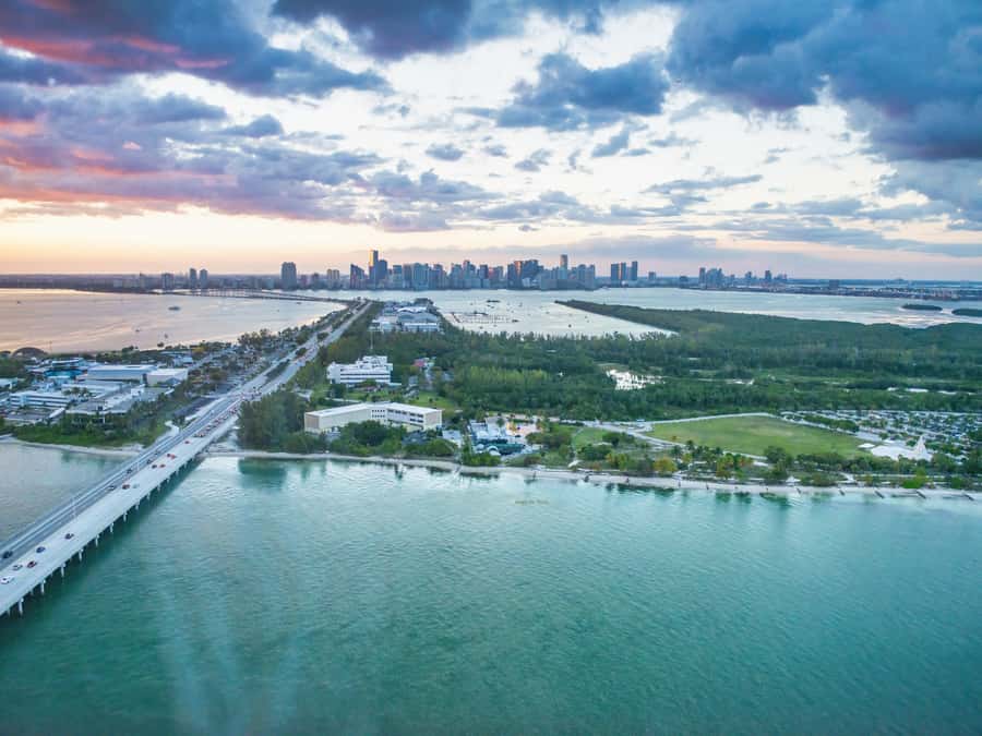 Miami: Private Sunset Helicopter Tour - Port Of Miami And The Downtown Finish