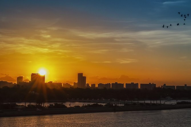 Miami Sunset Private Helicopter Tour - What the sunset timing really adds