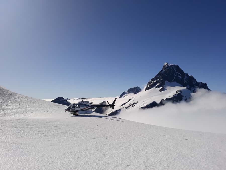 Milford Sound: Glacier and Waterfall Helicopter Experience - Key points to know before you book