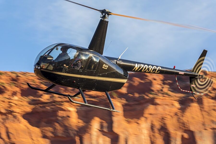 Moab: Grand Helicopter Tour - Arches and the view from Deadhorse Point