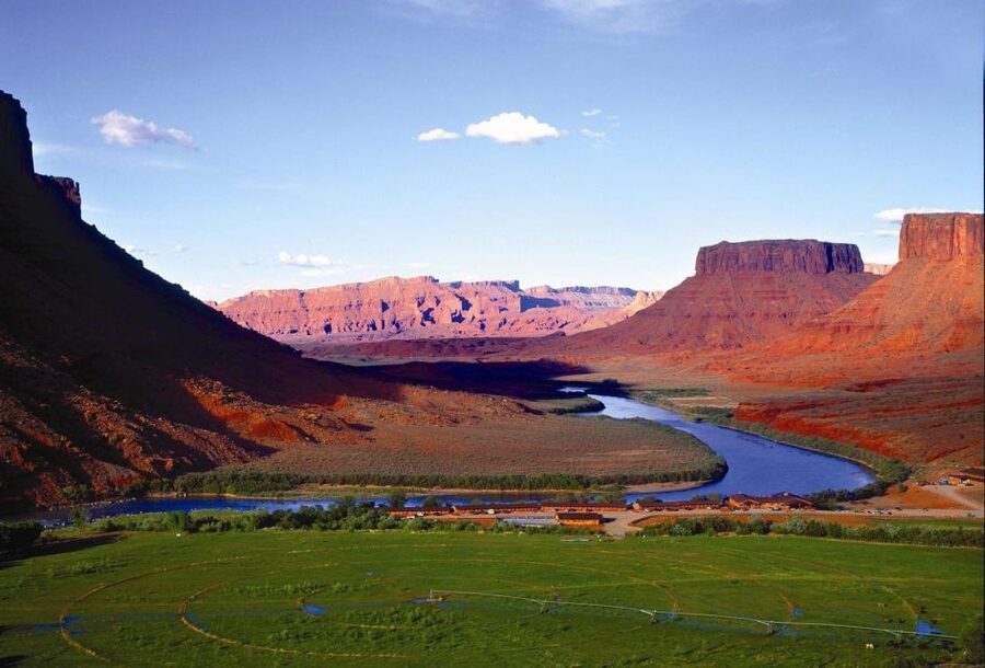 Moab: Island in the Sky of Canyonlands Helicopter Tour - Kane Creek Canyon and the weather-dependent section