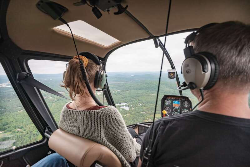 Mont Tremblant: Helicopter Tour with Optional Stopover - The 30-minute flight and the mountain stopover