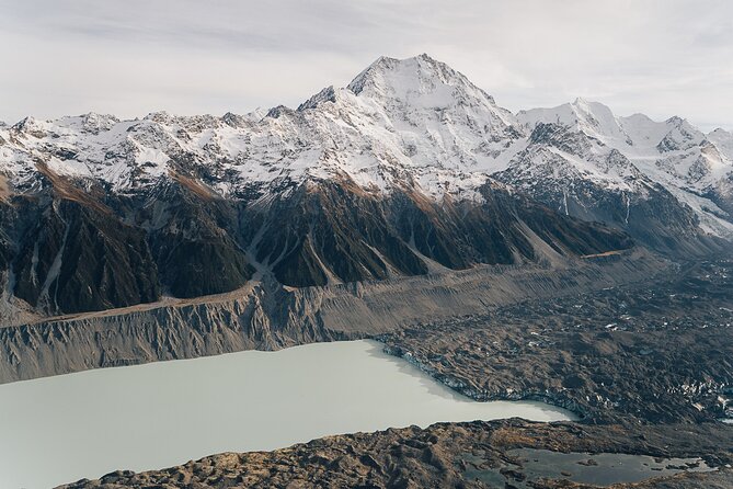 Mount Cook Scenic 35 Minute Helicopter Flight - Who will enjoy this most?