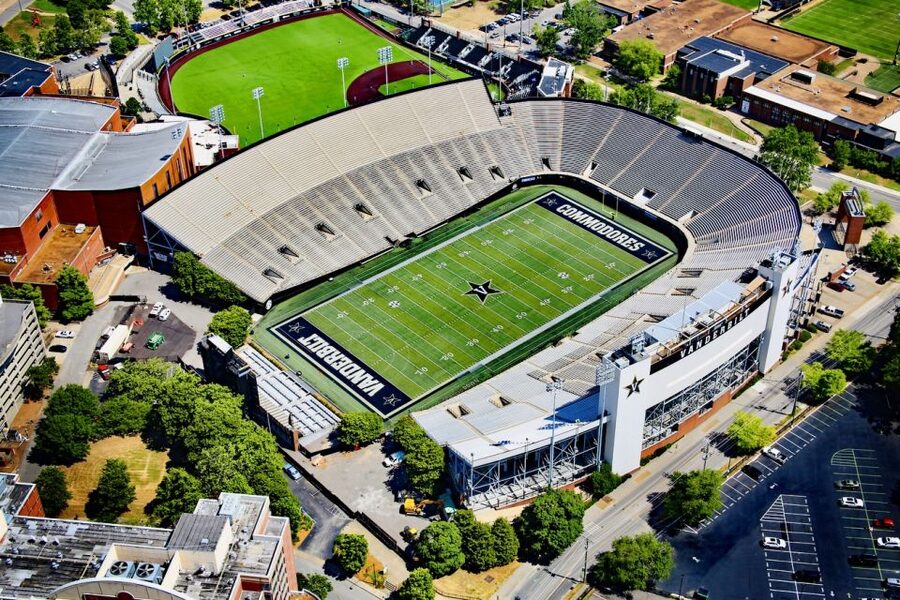 Nashville: Downtown Helicopter Experience - Who will enjoy this Nashville helicopter tour?
