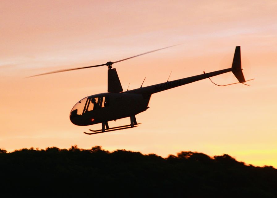 Nashville: Downtown Helicopter Experience - Arriving at John C. Tune Airport