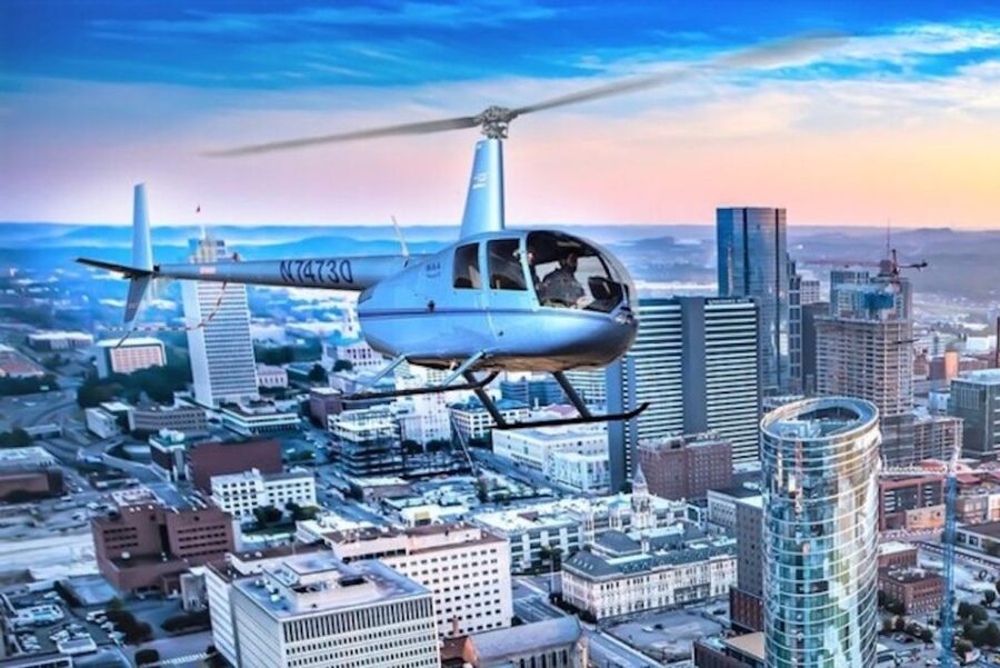 Nashville: Downtown Helicopter Tour - The first lift over Nashville