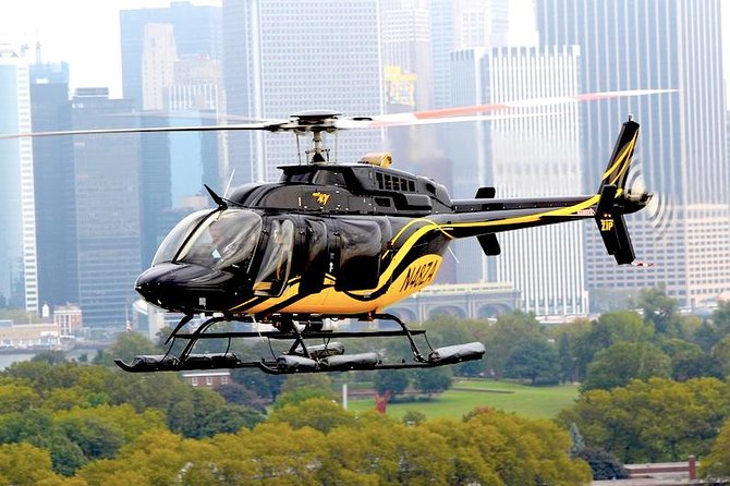 New York City Grand Island Helicopter Tour - Small aircraft, assigned seats, and the view from the middle