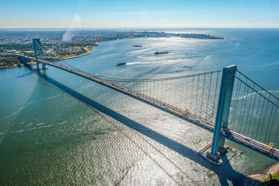 New York City: Manhattan Helicopter Tour - Empire State Building, Brooklyn Bridge, and Midtown