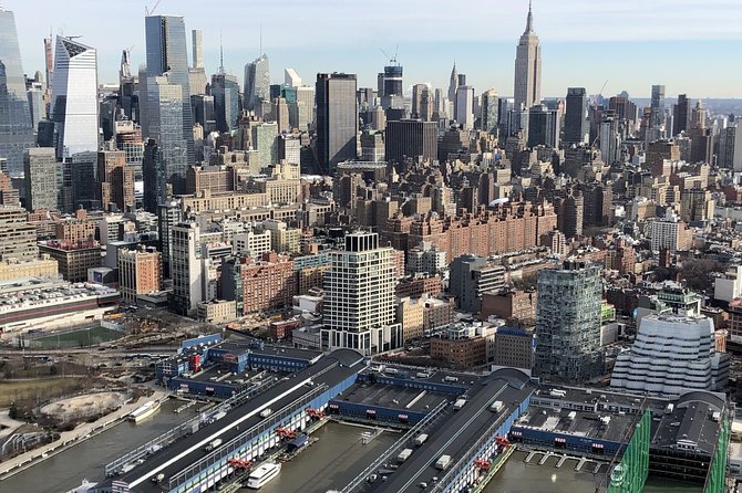 New York City Skyline Helicopter Tour from New Jersey - The downtown route: Statue of Liberty and New York Harbor