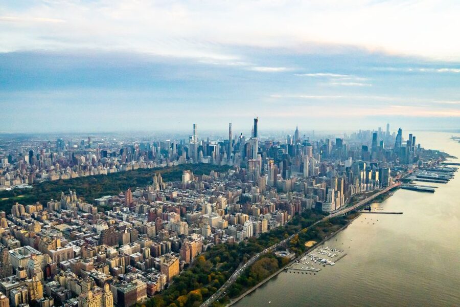 New York: Private Scenic Helicopter Charter with Champagne - Is $4,465 Good Value?