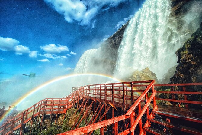 NF USA - Luxury Helicopter Tour with Maid of the Mist & Lunch - The Observation Tower gives you a useful second angle