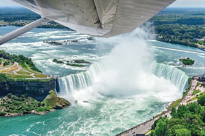 Niagara Falls Breathtaking Aerial Tour on Plane with iflyTOTO - Taking off from Niagara District Airport