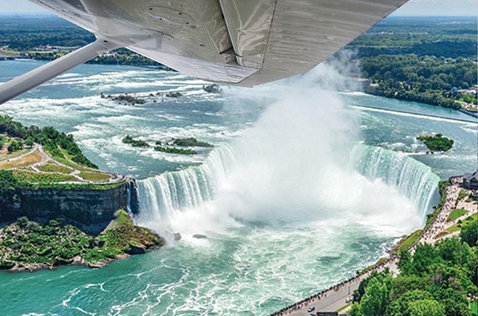 Niagara Falls Breathtaking Aerial Tour on Plane with iflyTOTO - Understanding the real price