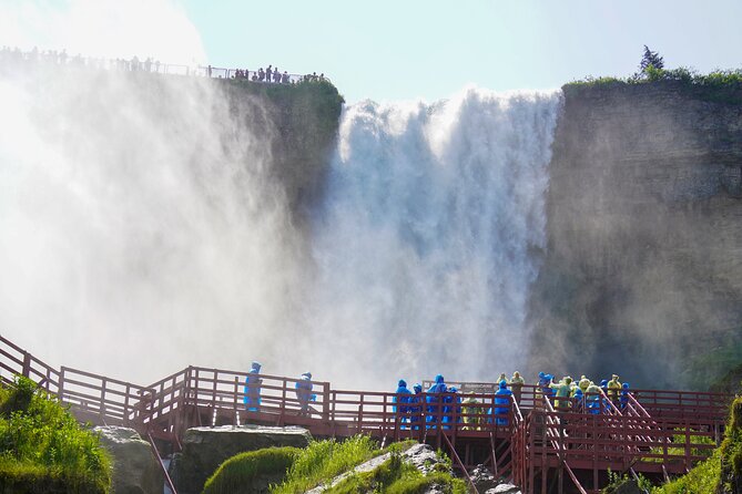 Niagara Falls Small Group Tour w/Helicopter and Maid of the Mist - Goat Island, Terrapin Point, and Luna Island
