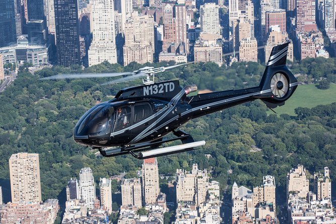 NY Helicopter Tour: Ultimate NYC Sightseeing (Heliport fees Incl) - Chrysler Building, Empire State Building, and Rockefeller Center