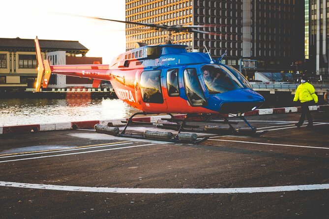 NYC Helicopter VIP Sightseeing Tour - Harlem, the George Washington Bridge, and the northern edge