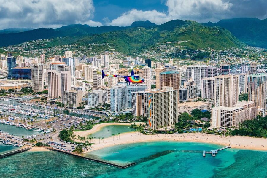 Oahu: Waikiki 20-Minute Doors On / Doors Off Helicopter Tour - Waikiki Beach From Above