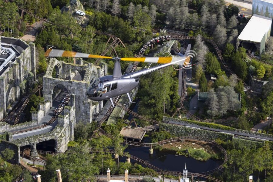 Orlando: Narrated Day Helicopter Flight Over Theme Parks - ICON Park, the Orlando Eye, and Old Town Kissimmee