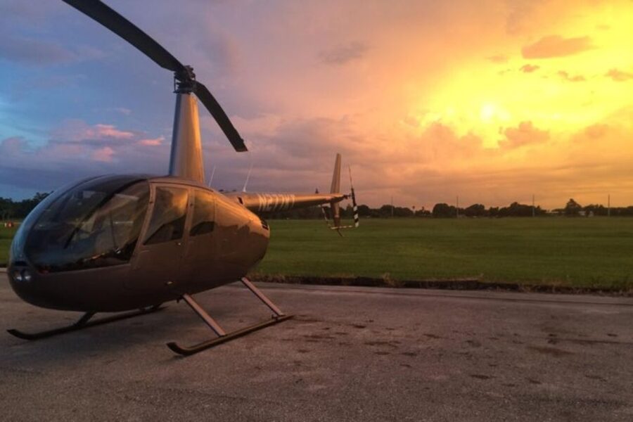 Orlando: Theme Parks After-Hours Private Helicopter Flight - Price, group size, and practical value