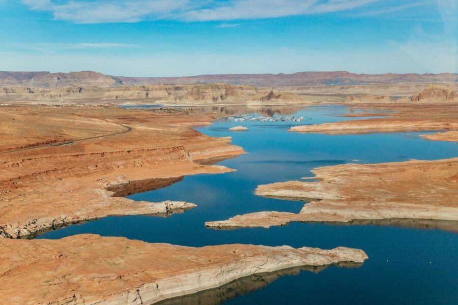 Page: Horseshoe Bend Helicopter Flight & Tower Butte Landing - Who will enjoy this most?
