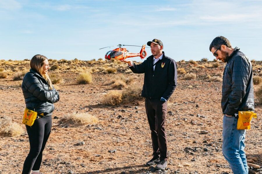 Page: Horseshoe Bend Helicopter Flight & Tower Butte Landing - Checking in at Page Municipal Airport