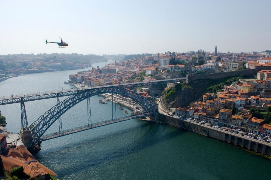 Porto’s Panoramic Helicopter Flight 10 Minutes - Starting Near Central Porto