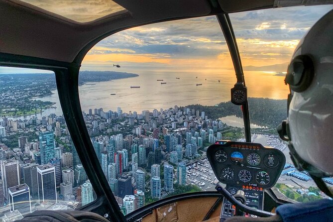 Pre/Post Cruise Helicopter Vancouver City Tour with Hotel Pickup - Seeing downtown Vancouver from the air