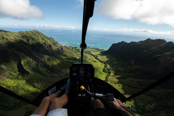 Private 60 Minutes Helicopter Tour in Honolulu - Starting at Lagoon Drive near Honolulu Airport