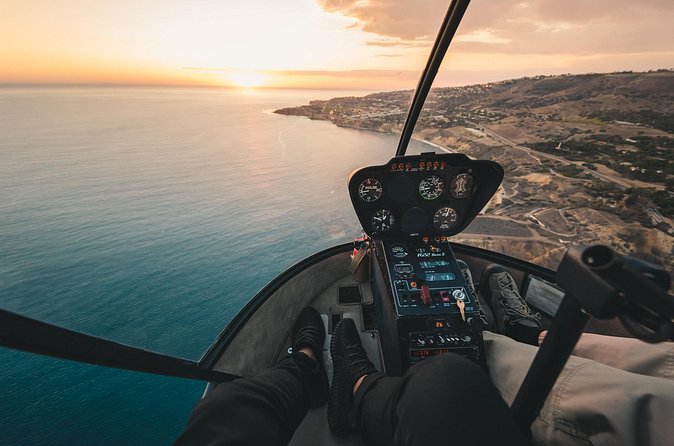 Private Helicopter Tour of Rancho Palos Verdes, Los Angeles, and Long Beach - Rancho Palos Verdes, Terranea, and dramatic coves